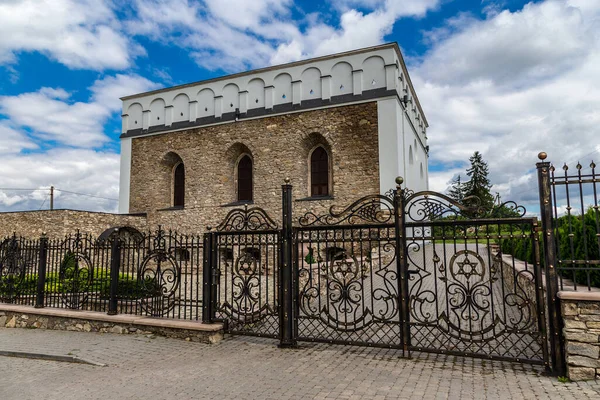 Een Prachtige Synagoge Het Dorp Satanov Oekraïne — Stockfoto