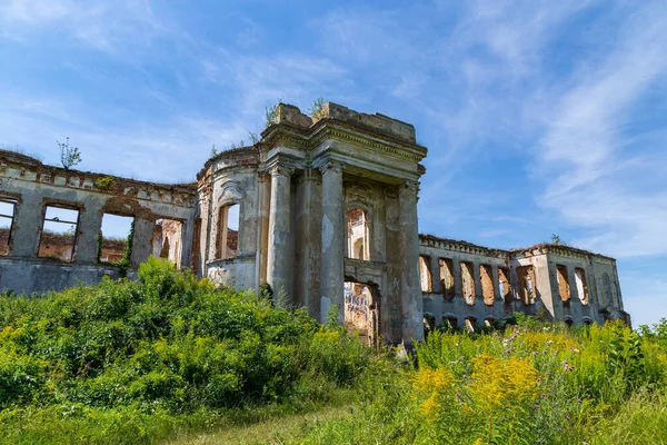 Een Oud Verlaten Paleis Izyaslav Oekraïne — Stockfoto