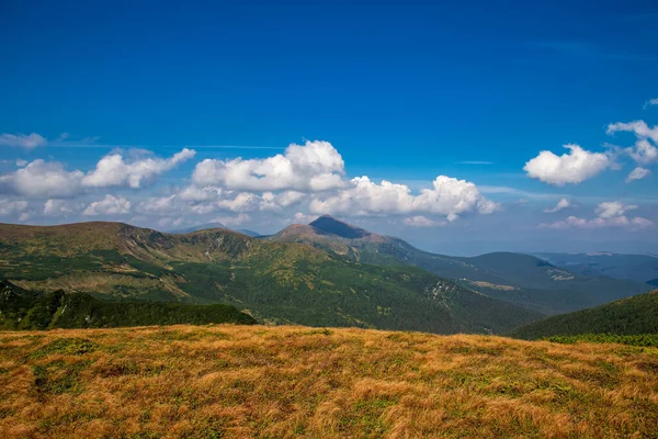 Bellissimo Paesaggio Negli Alti Carpazi Autunno Montagna — Foto Stock