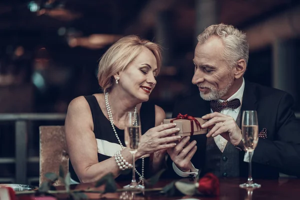 Zakenvrouw Ondernemer Oude Mensen Uit Het Bedrijfsleven Succesvolle Oude Mensen — Stockfoto