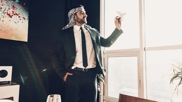 Arabische Zakenman Man Zwart Pak Dragen Ervaren Ondernemer Succesvolle Jonge — Stockfoto