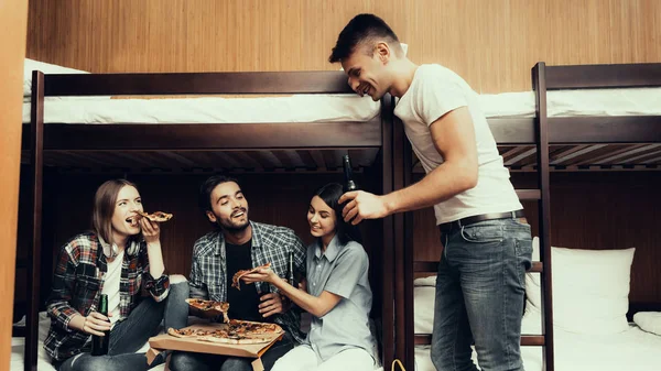 Hostel Untuk Young People Teman Terbaik Traveling Ruang Kecil Hostel — Stok Foto