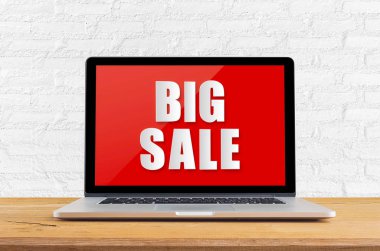 Satılık kavramı, kırmızı ekran laptop tanıtımı için büyük bir indirim var.