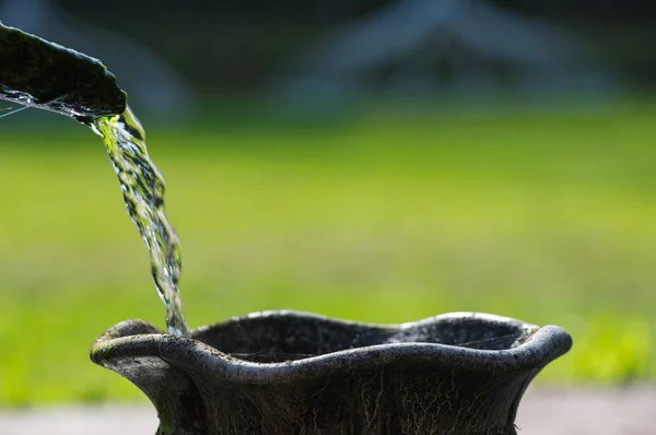 Steinbrunnen Teich — Stockfoto