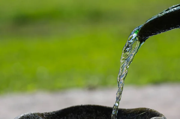 Steinbrunnen Teich — Stockfoto