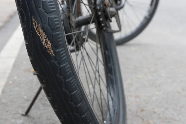 Tire Breaks Swelling Danger Signals Warning Time Change Tires — Stock Photo, Image