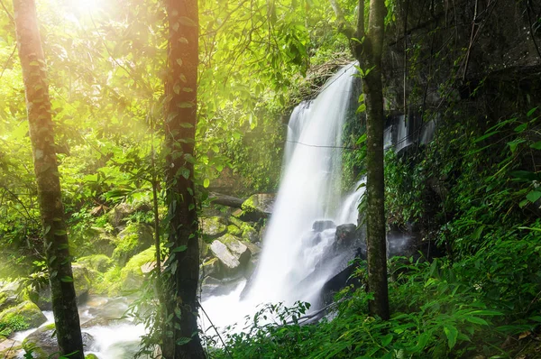 Romklao Paradon Cascada Cascada Con Cambio Color Otoño Hermosa Naturaleza —  Fotos de Stock