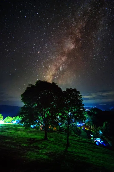 Vintergatan Över Träd Doi Samer Dao Nan National Park Noi — Stockfoto