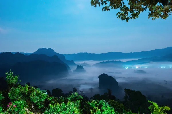 Phu Lanka Paesaggio Montagne Nebbiose Notte Phayao Thailandia Phu Langka — Foto Stock