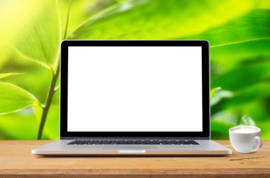 Kavramsal çalışma alanı, tablo boş ekran ile dizüstü bilgisayar.