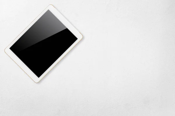 Digitale Tablet Met Geïsoleerde Scherm Met Uitknippad Witte Concrete Achtergrond — Stockfoto