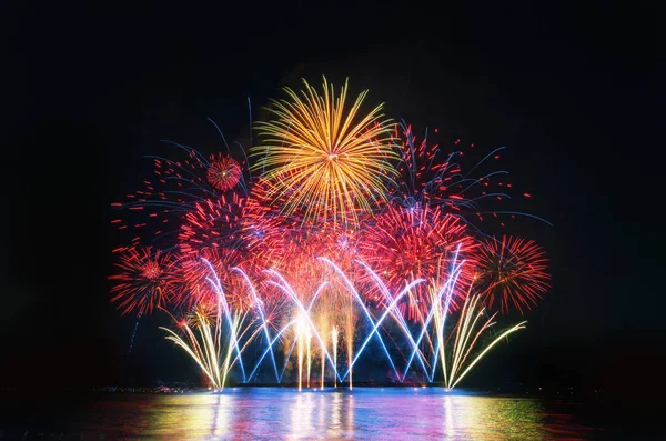 Fuegos Artificiales Colores Fondo Del Cielo Negro — Foto de Stock