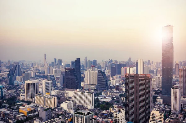 Bangkok Bangkok Tayland Alacakaranlıkta Bölgesinde Gökdelen Manzaralı — Stok fotoğraf