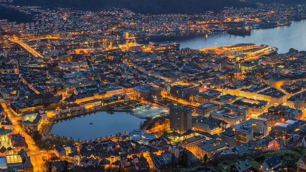 Panorama Van Bergen Van Floyen Bergen Noorwegen Bij Zonsondergang — Stockfoto