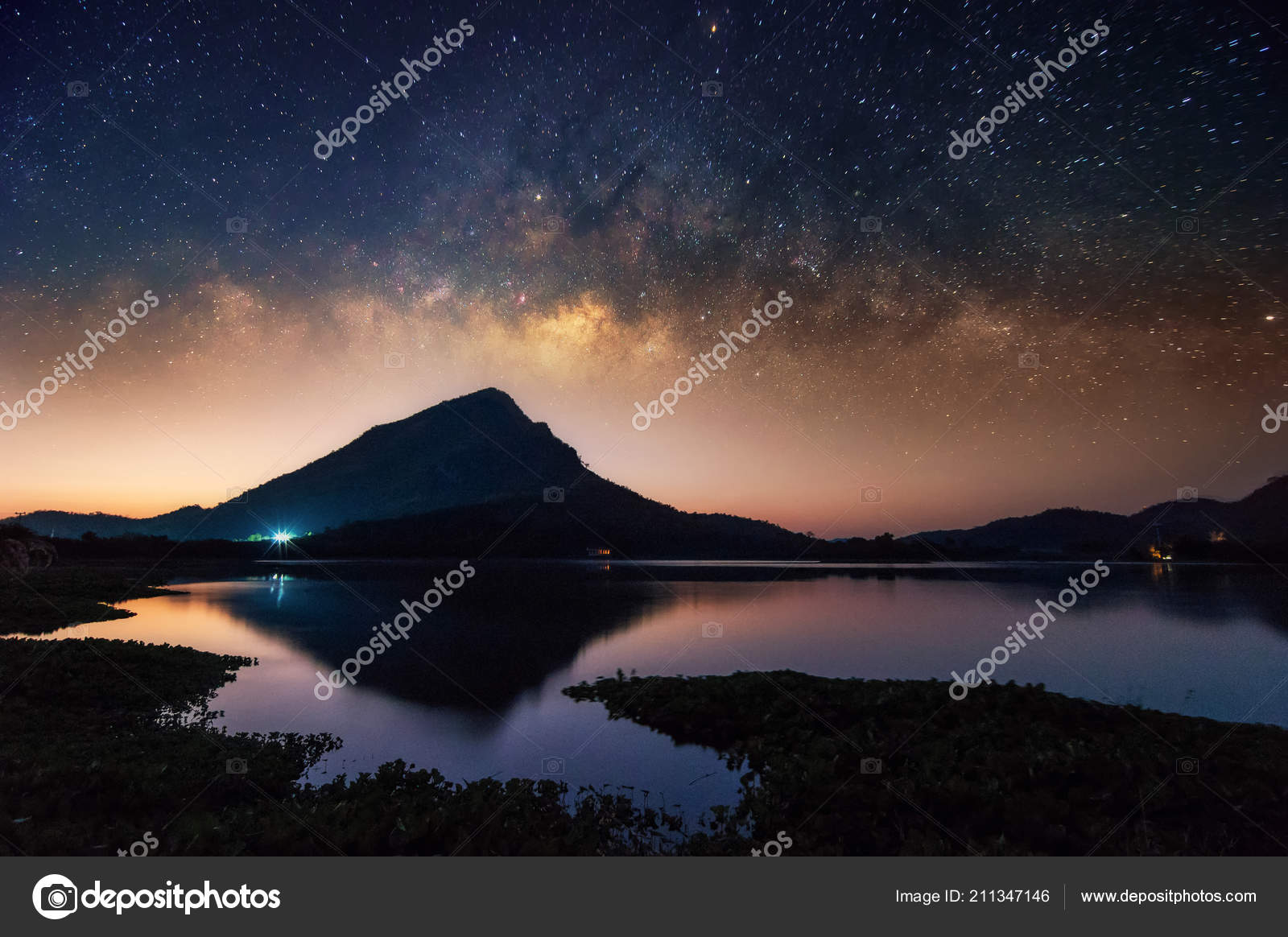 Voie Lactée Dessus Réservoir Lam Isu Kanchanaburi Thaïlande