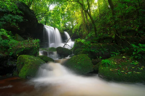 Man Daeng Waterfall Waterfall Autumn Color Change Beautiful Nature — Stock Photo, Image