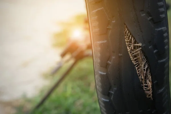 Tire Breaks Swelling Danger Signals Warning Time Change Tires — Stock Photo, Image