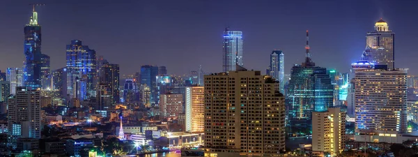 Bangkok Pohled Mrakodrap Obchodní Čtvrti Bangkoku Thajsko Soumraku — Stock fotografie