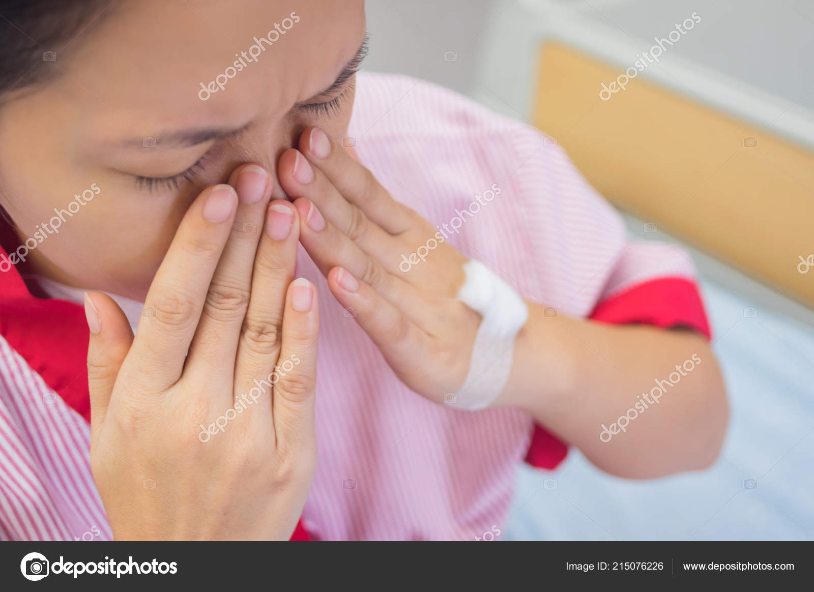 Female Patient Nose Pain Hospital Room — Stock Photo © nirutdps 215076226