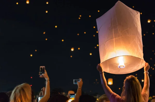 moroccan paper lanterns