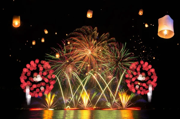 Όμορφη Πυροτεχνήματα Και Φανάρια Για Γιορτή Θολούρα Bokeh Φως Ευτυχισμένο — Φωτογραφία Αρχείου