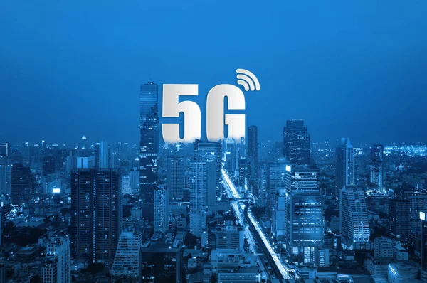Kablosuz Sistemleri Akıllı Akıllı Şehir Iletişim Ağı Bağlamak Küresel Kablosuz — Stok fotoğraf
