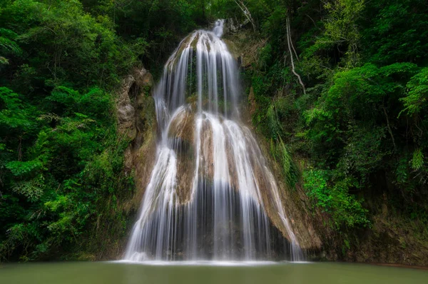 Pha Nam Yod Waterfall Tropical Deep Forest Kaeng Krachan Phetchaburi — Stock Photo, Image