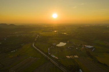 Havadan görünümü, dağlar, gökyüzü ve tarım Mae üzerinde District, Chiang Mai.