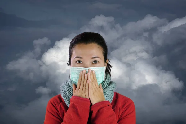 Asian Woman Wear Masks Prevent Air Pollution Smoke Background Air — Stok fotoğraf