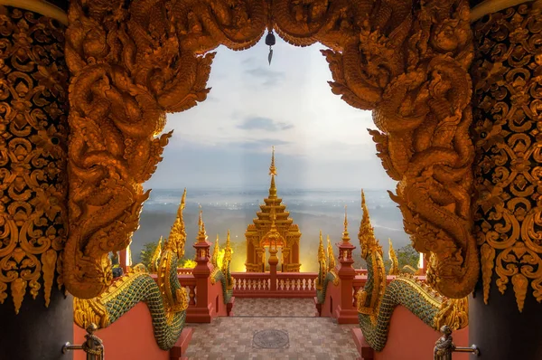 Wat Phra den Doi Phra Chan-templet — Stockfoto