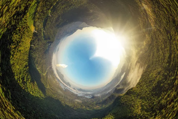 Vista Aves Del Pequeño Planeta 360 Grados Panorama Con Montaña — Foto de Stock