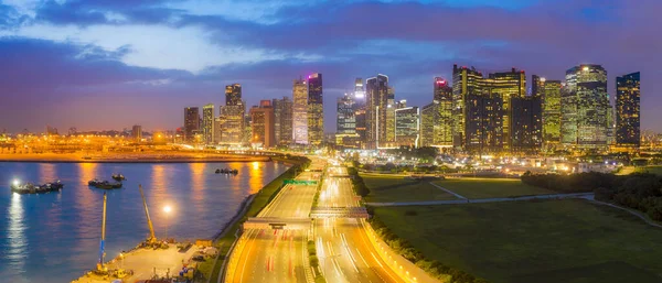 Panorama Luftaufnahme Singapur Belebte Straße Und Stadthintergrund Während Der Hauptverkehrszeit — Stockfoto