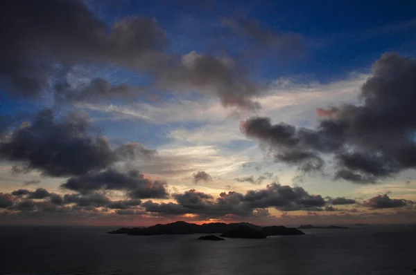 Coucher Soleil Sur Île Praslin Depuis Île Digue Seychelles — Photo