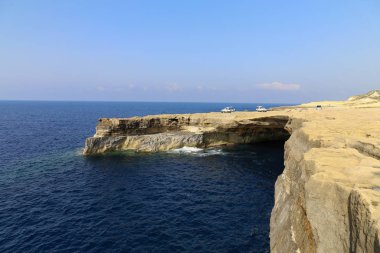 Billingshurst Mağarası, Kuzey Gozo sahil şeridi 