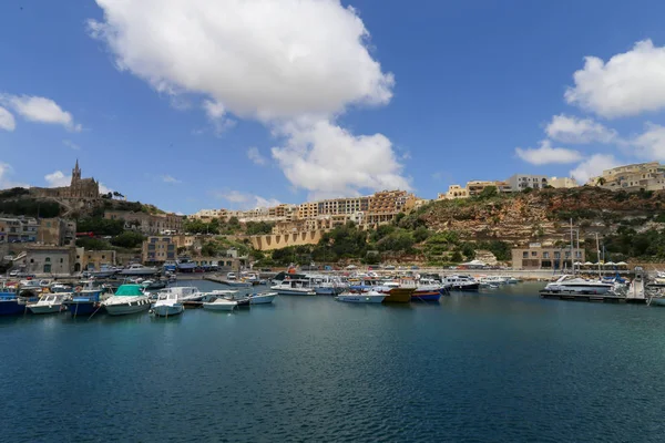 Θέα Της Μεσογειακής Πόλης Στην Ακτή — Φωτογραφία Αρχείου