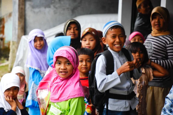 Bogor Westjava Indonesien Juni 2020 Indonesische Kinder Schauen Mit Lustigen — Stockfoto