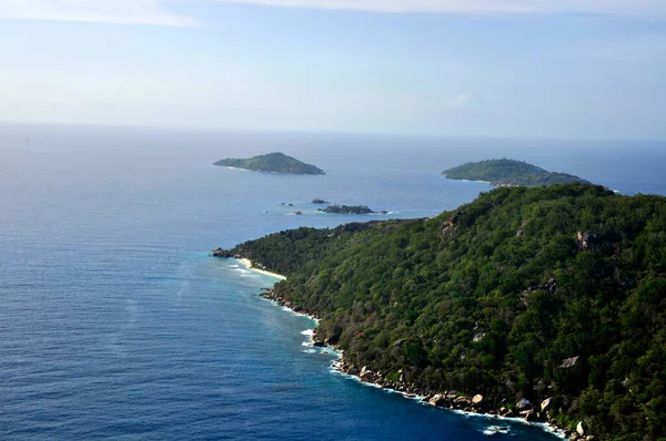Vista Aerea Isola Tropicale Con Costa Oceano Blu Flicit Island — Foto Stock