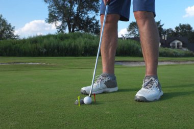 Golf, adam kullanır pimleri, hassasiyet ve doğruluk, tee ...      