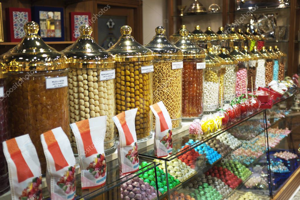 depositphotos_222412564-stock-photo-luxury-candy-store-turkey-istanbul.jpg