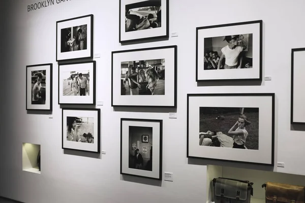 Titlethe Leica Galerie Milano Lugar Perfeito Para Viver Sua Paixão — Fotografia de Stock