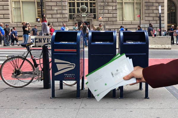 Amerika Birleşik Devletleri Postane, üç Letterboxes, Amerikan Postane, en iyi dünya, 26 Broadway Street, Times Square 2018 26 Ekim ...