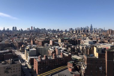 New York, Brooklyn bölgesinin görünümü, güzel bir bahar günü, şehir merkezinden uzak ...