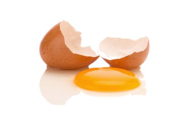 yumurta. Beyaz arka plan üzerinde izole