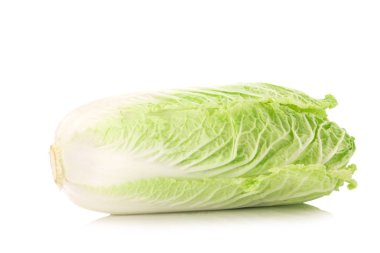 Beyaz arka planda taze Çin lahanası