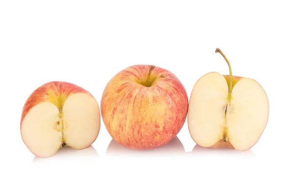Beyaz arka plan üzerinde izole kırmızı sarı elma — Stok fotoğraf
