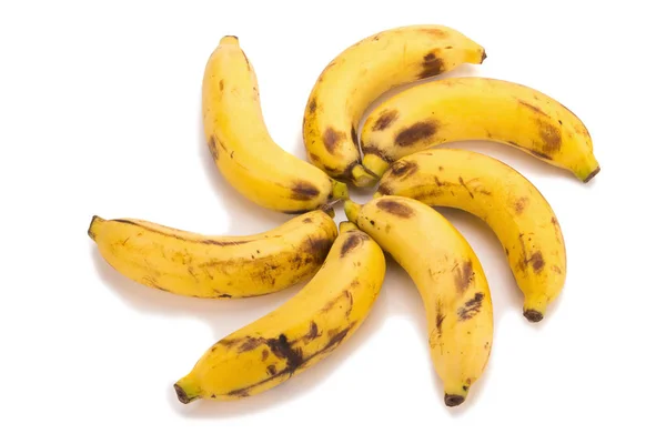 Bananen geïsoleerd op witte achtergrond — Stockfoto