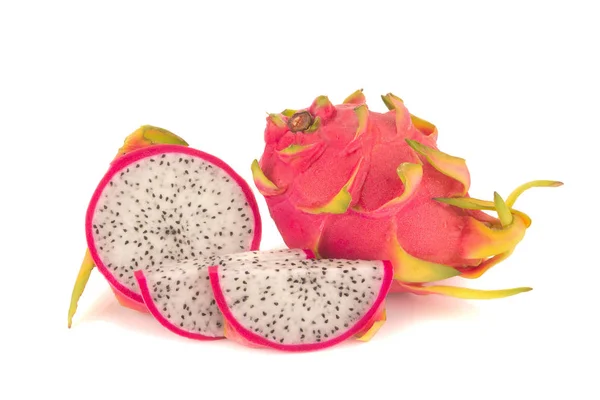 Dragon Fruit izolowane na białym tle — Zdjęcie stockowe