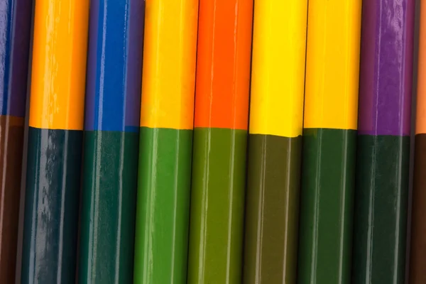 Many pencils in rainbow color. crayons. texture. background — Stock Photo, Image