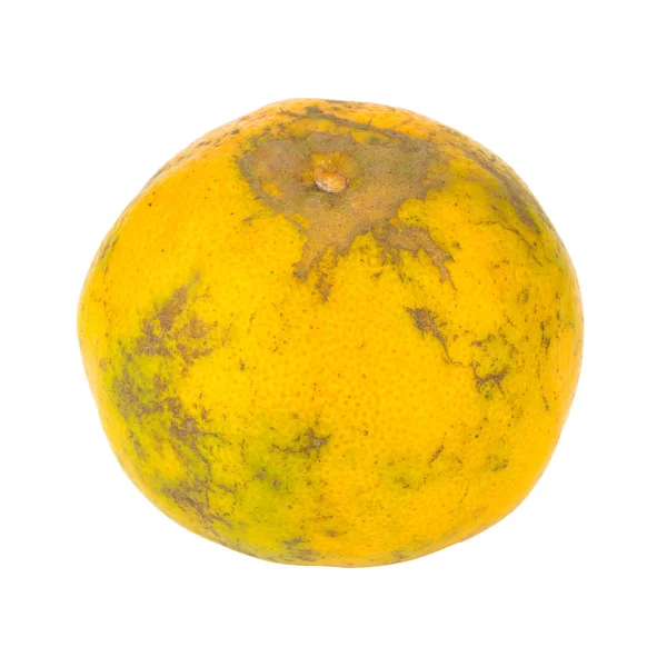 Πορτοκαλί. σάπιο. βρώμικο. απομονωμένα σε λευκό φόντο — Φωτογραφία Αρχείου