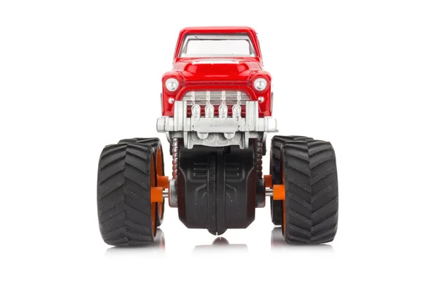 Stor lastbil leksak färg röd isolerad på vit bakgrund — Stockfoto